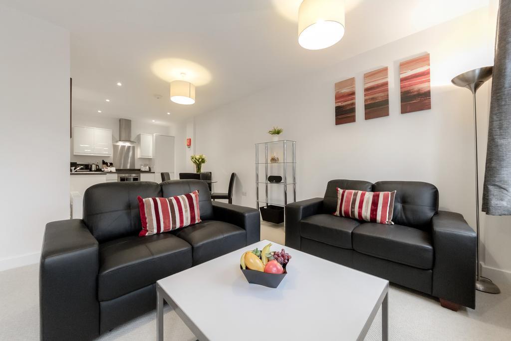 Roomspace Serviced Apartments - Nouvelle House Sutton  Zewnętrze zdjęcie