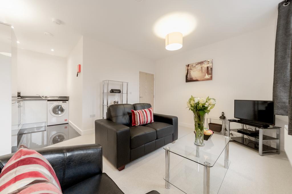 Roomspace Serviced Apartments - Nouvelle House Sutton  Zewnętrze zdjęcie